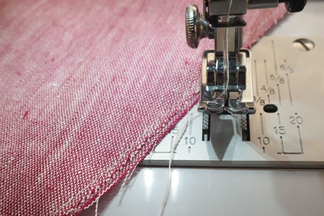 古布、ハギレとして再利用され、小物や洋服にリメイク